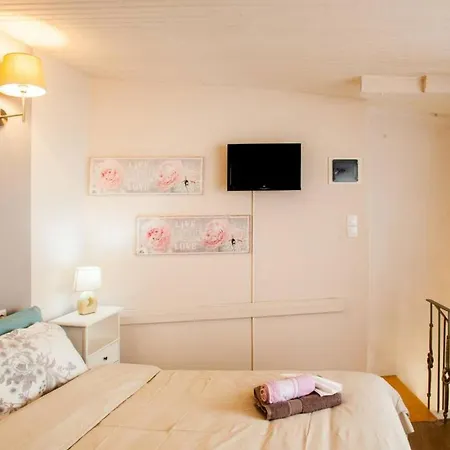 Hotel Harmony Maisonette 3*