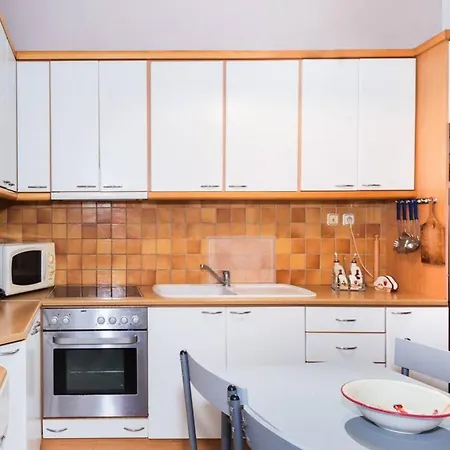 Harmony Maisonette *